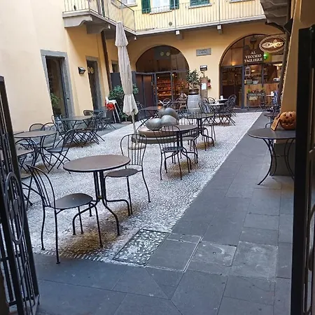 Guest house 